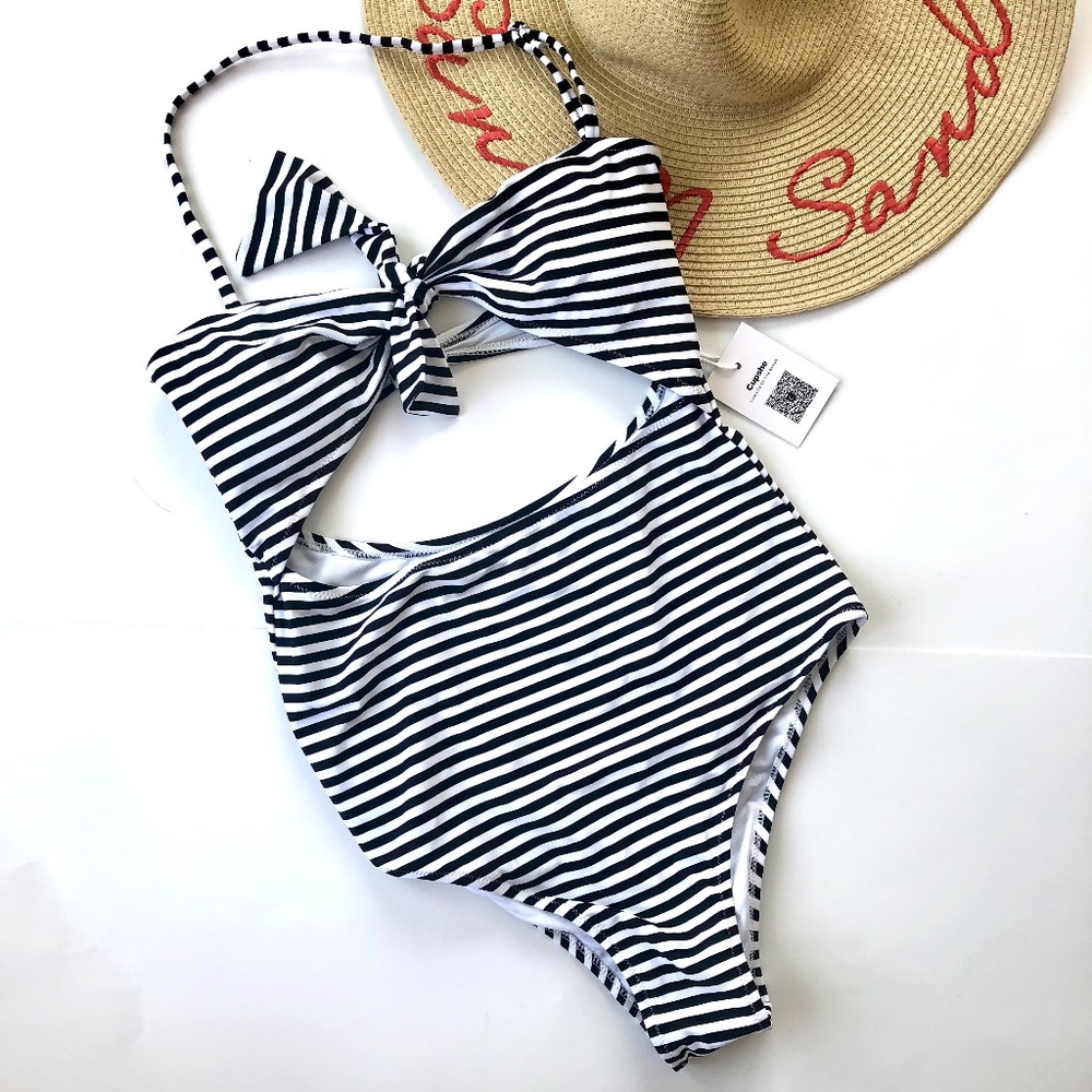 Cupshe Striped Black & White Cut Out One Piece Bathing Suit NWT